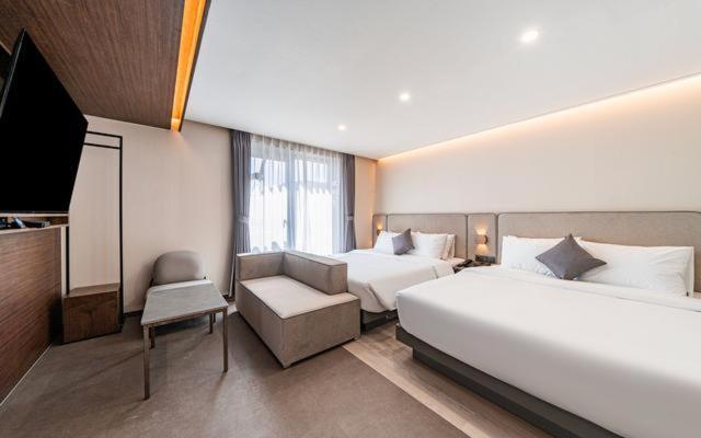 Hound Hotel Gijang Osiria Пусан Екстериор снимка