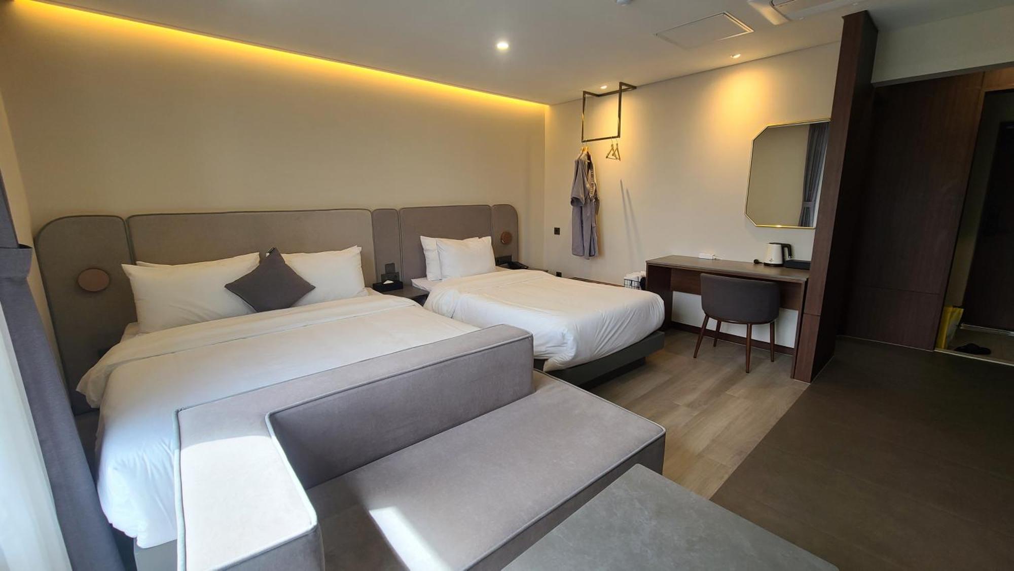 Hound Hotel Gijang Osiria Пусан Екстериор снимка