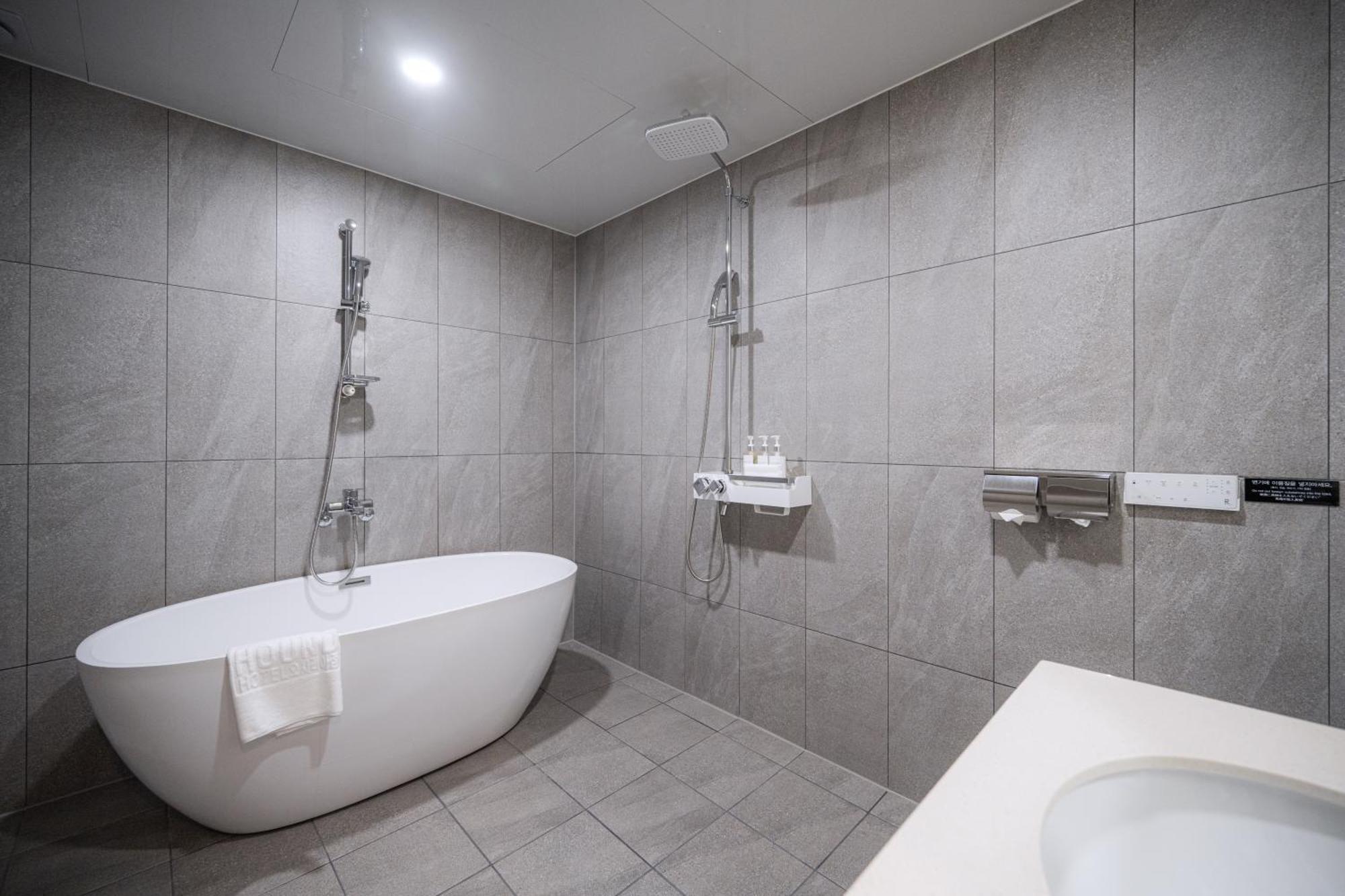 Hound Hotel Gijang Osiria Пусан Екстериор снимка